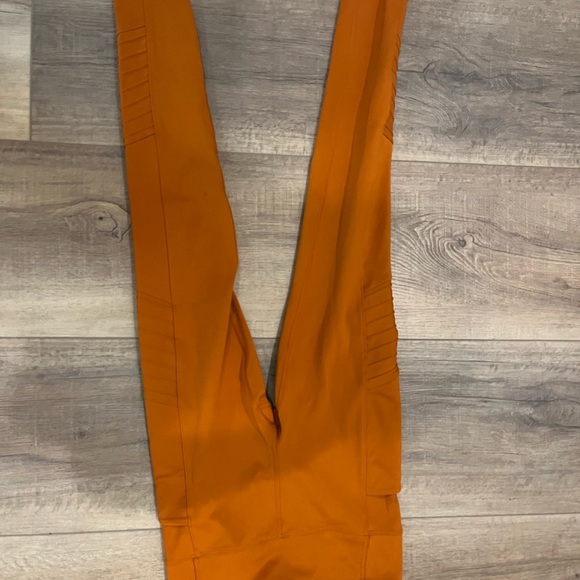 Athleta pair - Picture 3 of 6